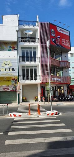 Nhà 2MT trước sau đường Nguyễn Văn Nghi 4 x 18.5m 1tr 3 lầu hẻm sau 6m