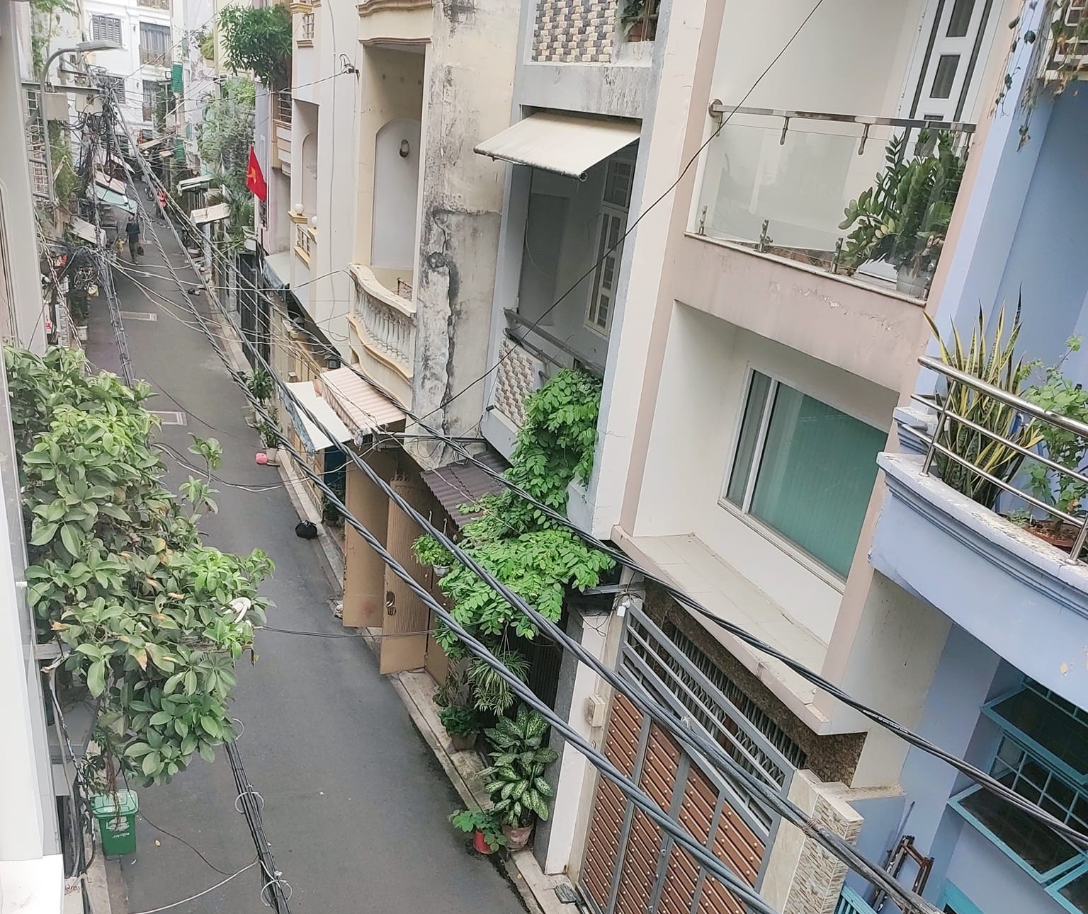Bán Nhà mới 40m2, 2 Lầu đúc 2PN - hẻm 4,5m Trương Phước Phan - Giáp Quận 6