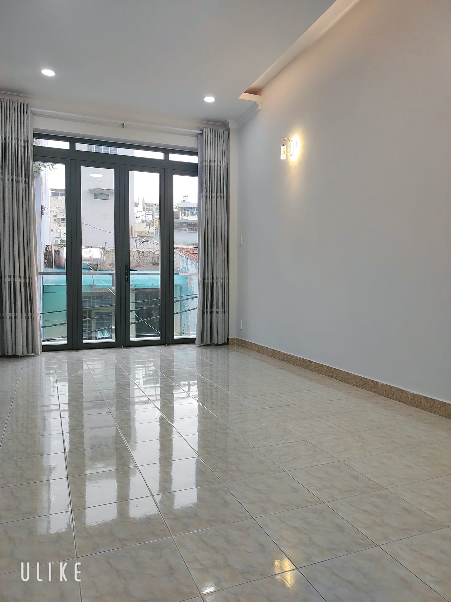Bán Nhà mới 40m2, 2 Lầu đúc 2PN - hẻm 4,5m Trương Phước Phan - Giáp Quận 6