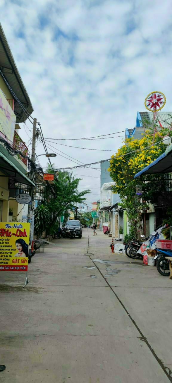 Chính chủ bán, nhà mới, 574 Hẻm Sinco QBT, (8x9m 4L ST) - 6.45 tỷ