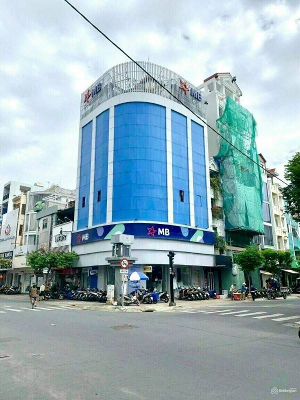 Bán mặt tiền Bà Huyện Thanh Quan, Phường 6, Quận 3 (9x25m) HĐT 120 triệu, giá 75 tỷ