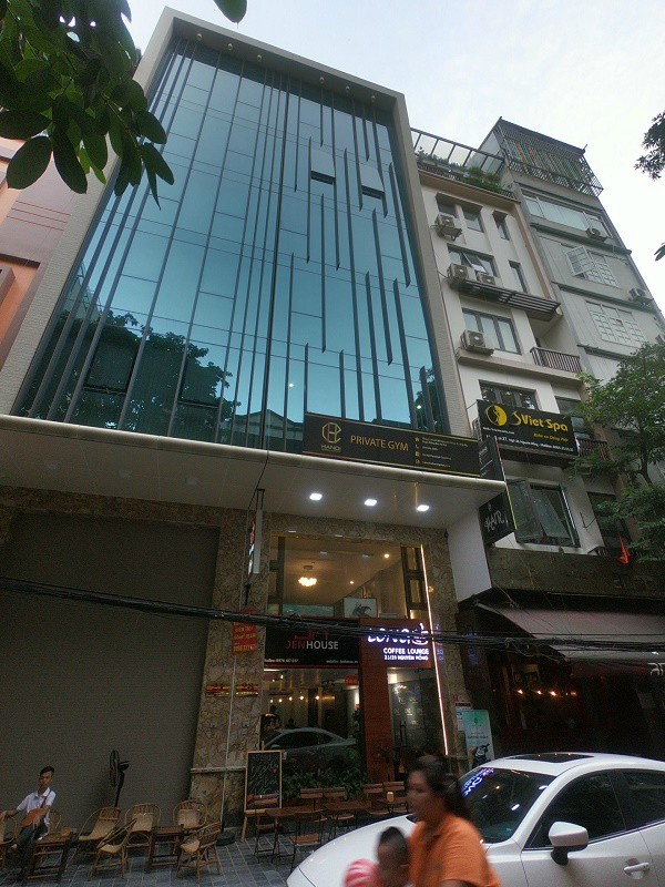 Bán nhà mặt tiền trung tâm Quận Tân Bình 5 tầng- 6x20m - Giá 20 tỷ
