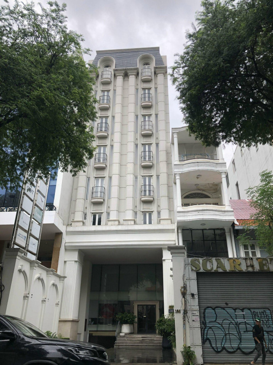 Bán Tòa Nhà văn phòng đường Nguyễn Văn Thủ P. Đa Kao Quận 1 DT: 8.2x19m 5 Lầu thang máy giá 120 tỷ TL