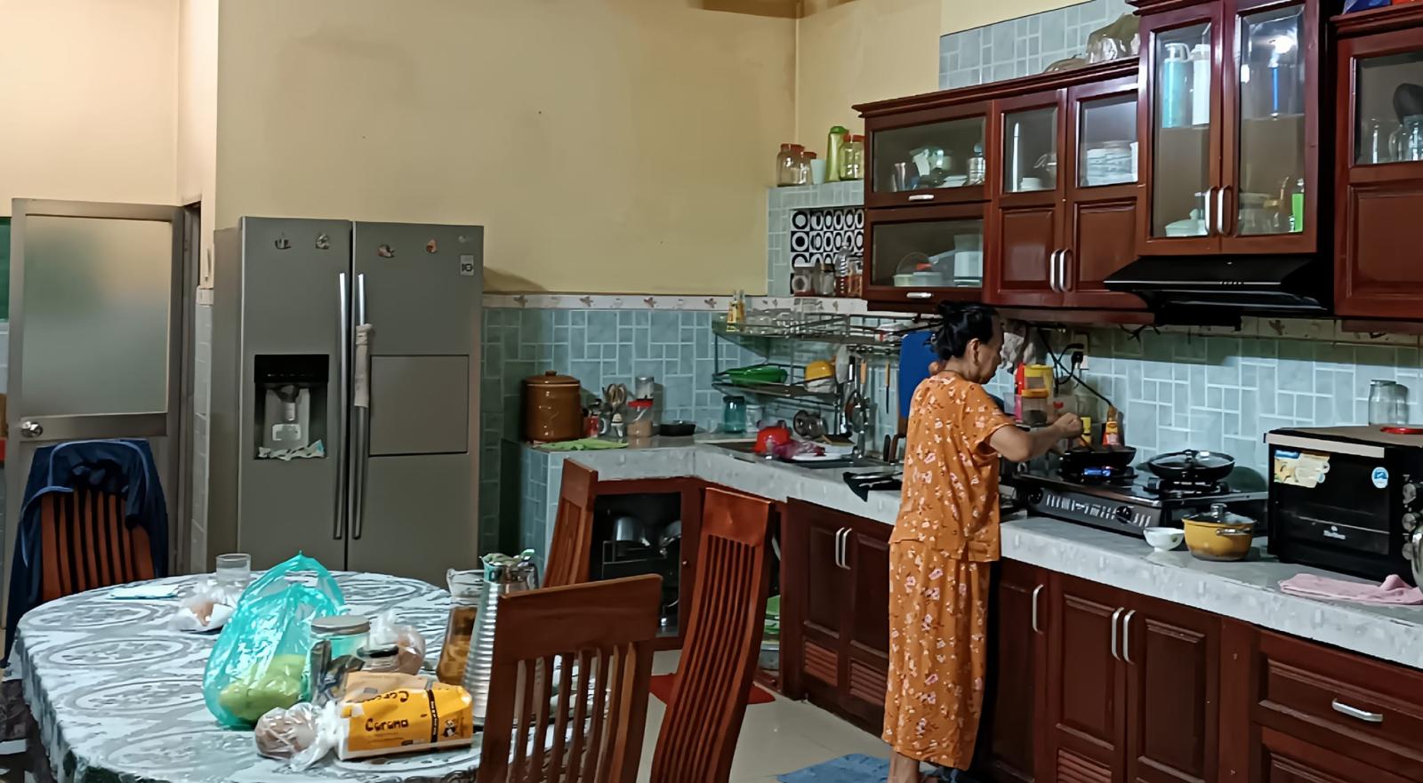 Xe hơi ngủ nhà, 4 tầng, SÁT MT Trần Quang Diệu, Q3, gần BV An Sinh, 5PN, 96m2 nhỉnh 16 tỷ 