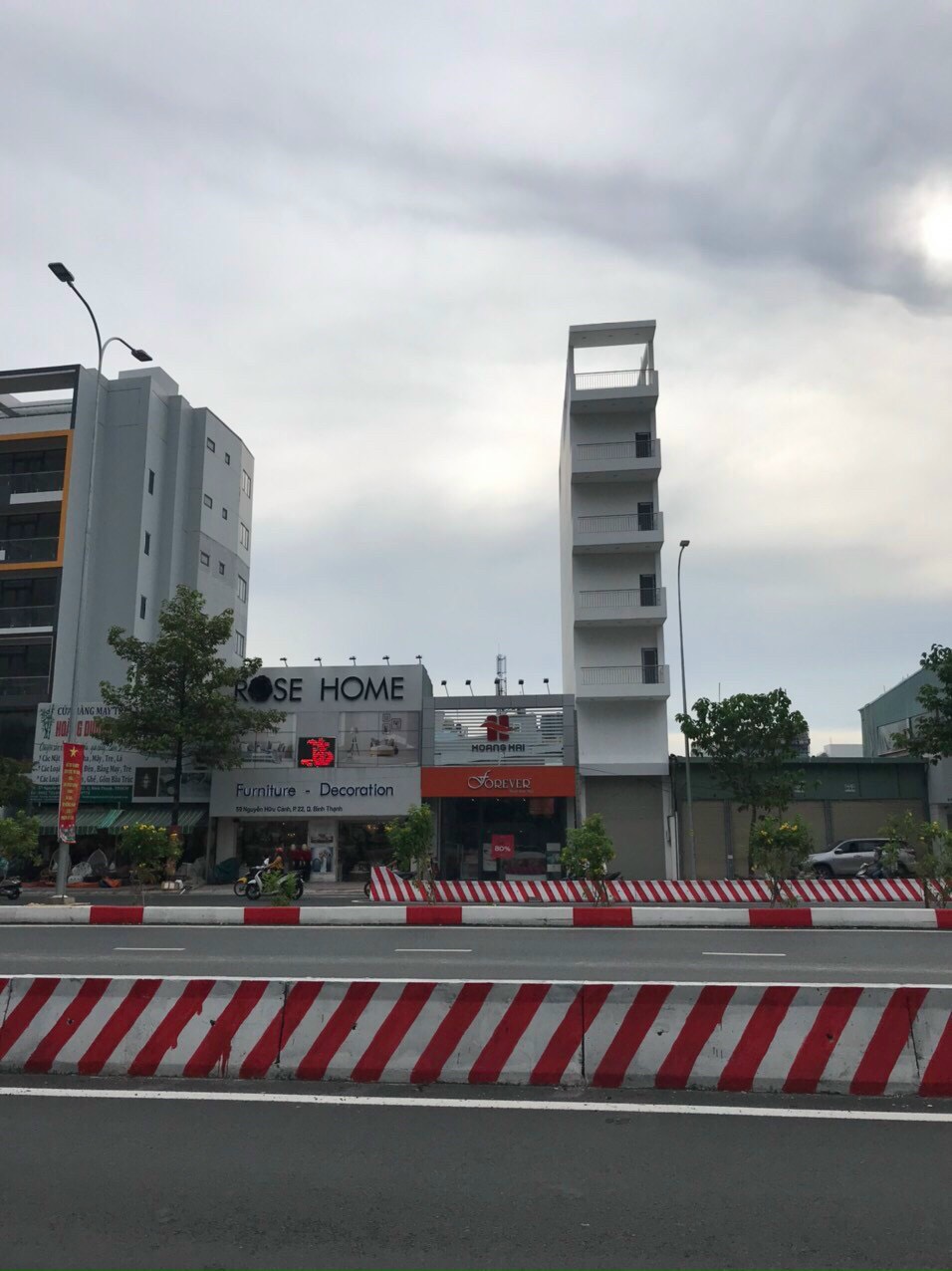Bán nhà đường nội bộ Nguyễn Hữu Cảnh, P22, Bình Thạnh, DT 8x24m giá 36 tỷ