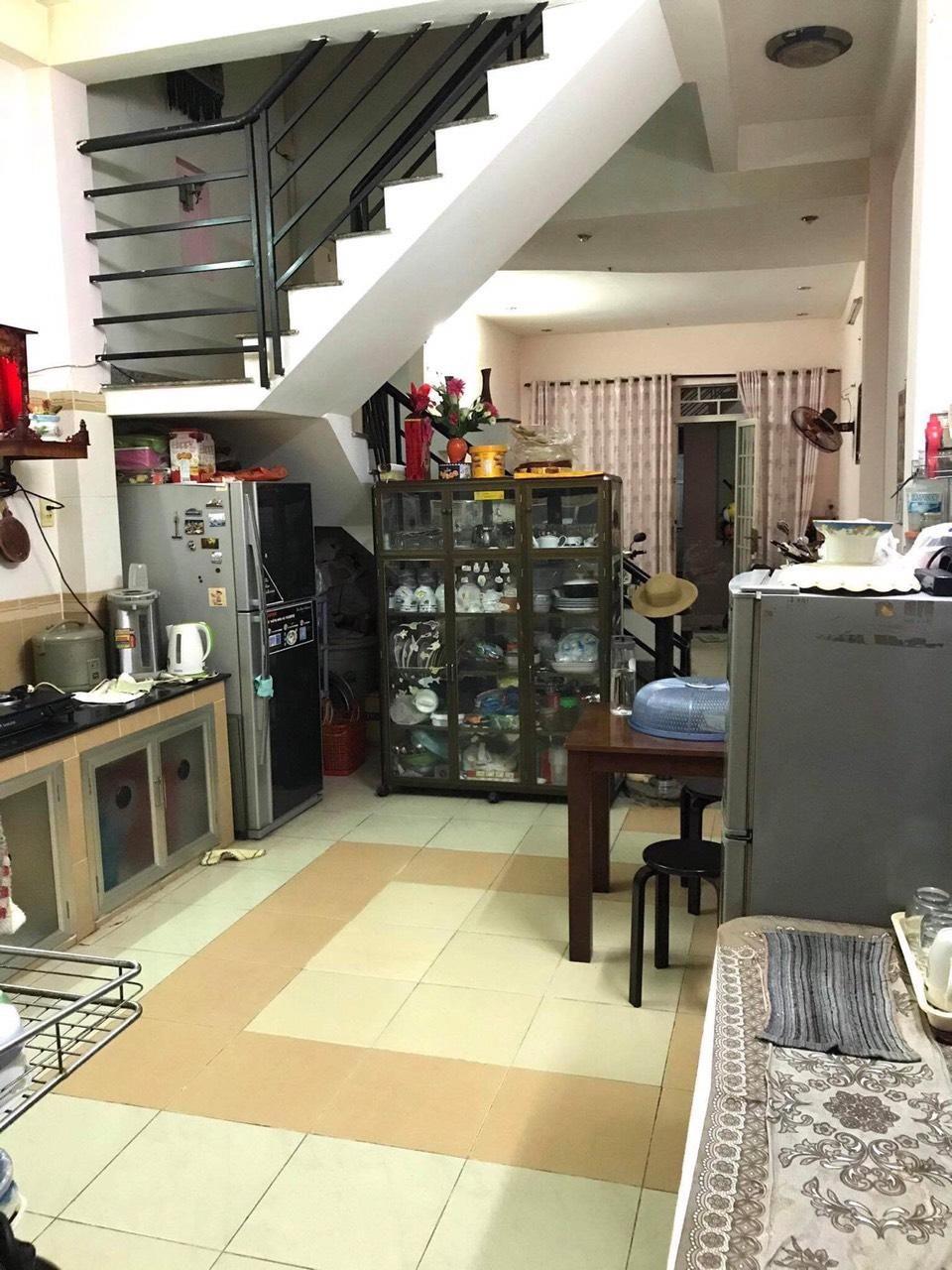 BÁN GẤP NHÀ HẺM XE TẢI SÁT MẶT TIỀN LẠC LONG QUÂN - KHU VỰC ĐÔNG ĐÚC - KD THUẬN LỢI - CHỈ NHỈNH 3 TỶ