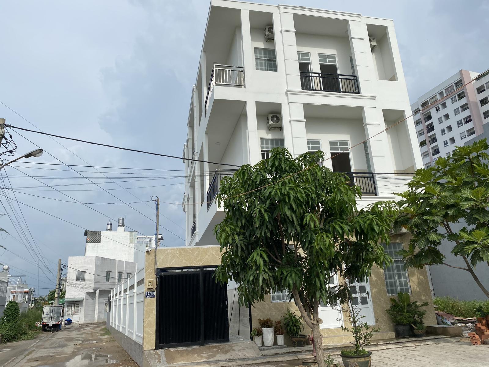 Cho thuê căn hộ dịch vụ, mini Phạm Văn Đồng, nhà mới xây, 35m2, có máy lạnh