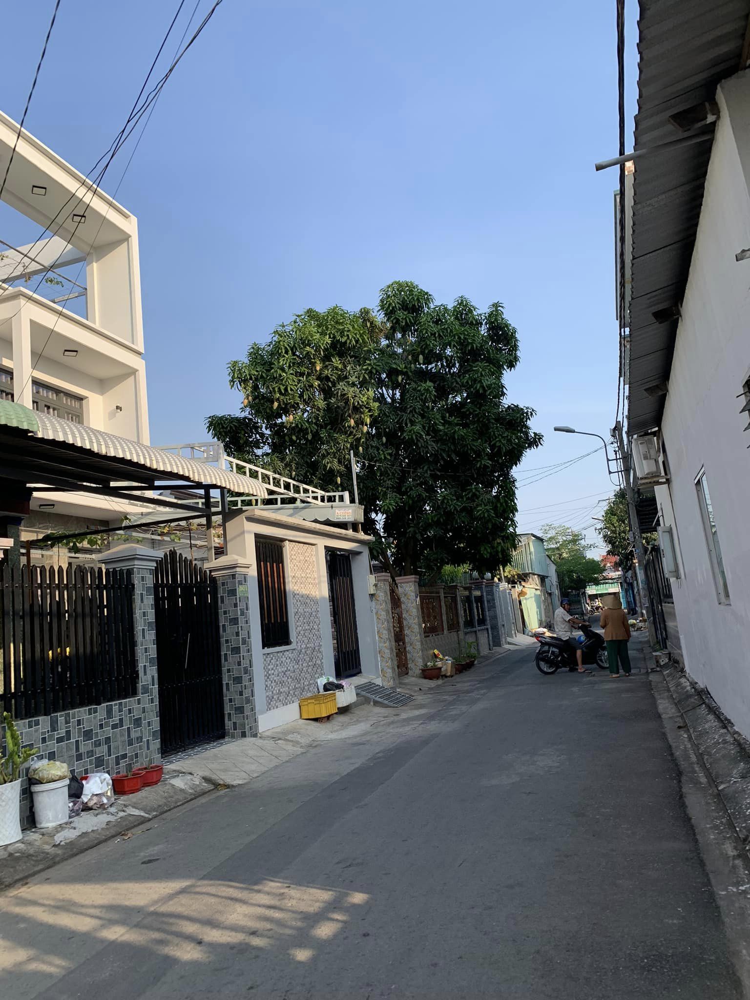 Mua bán nhà riêng tại Đường Lê Văn Lương, Huyện Nhà Bè 140m2 Chỉ nhỉnh 4 tỷ