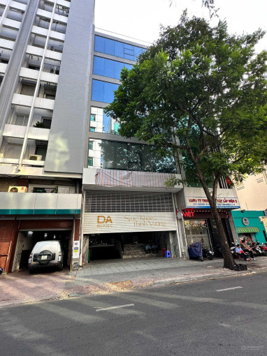 Ngộp bank bán gấp nhà MT Võ Văn Tần- P.5 Q3- 9x22m- 7 tầng- HĐ thuê 200 tr