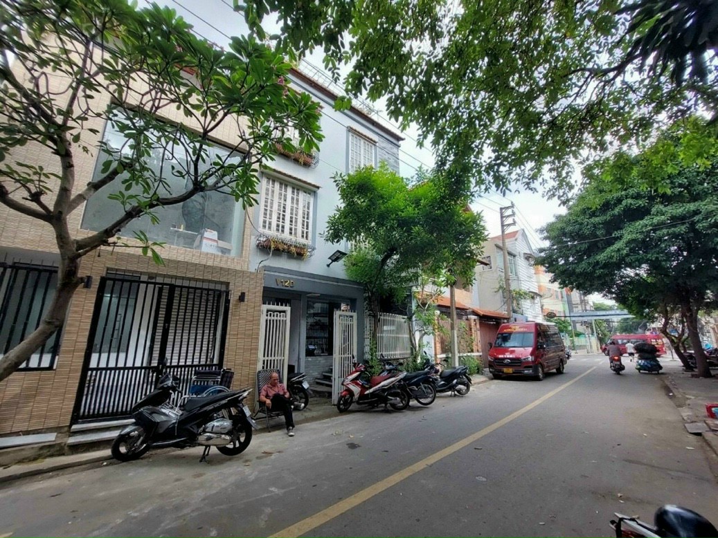 Bán nhà riêng tại Đường Phan Phú Tiên, Phường 10, Quận 5, Tp.HCM diện tích 80m2  giá 23 Tỷ