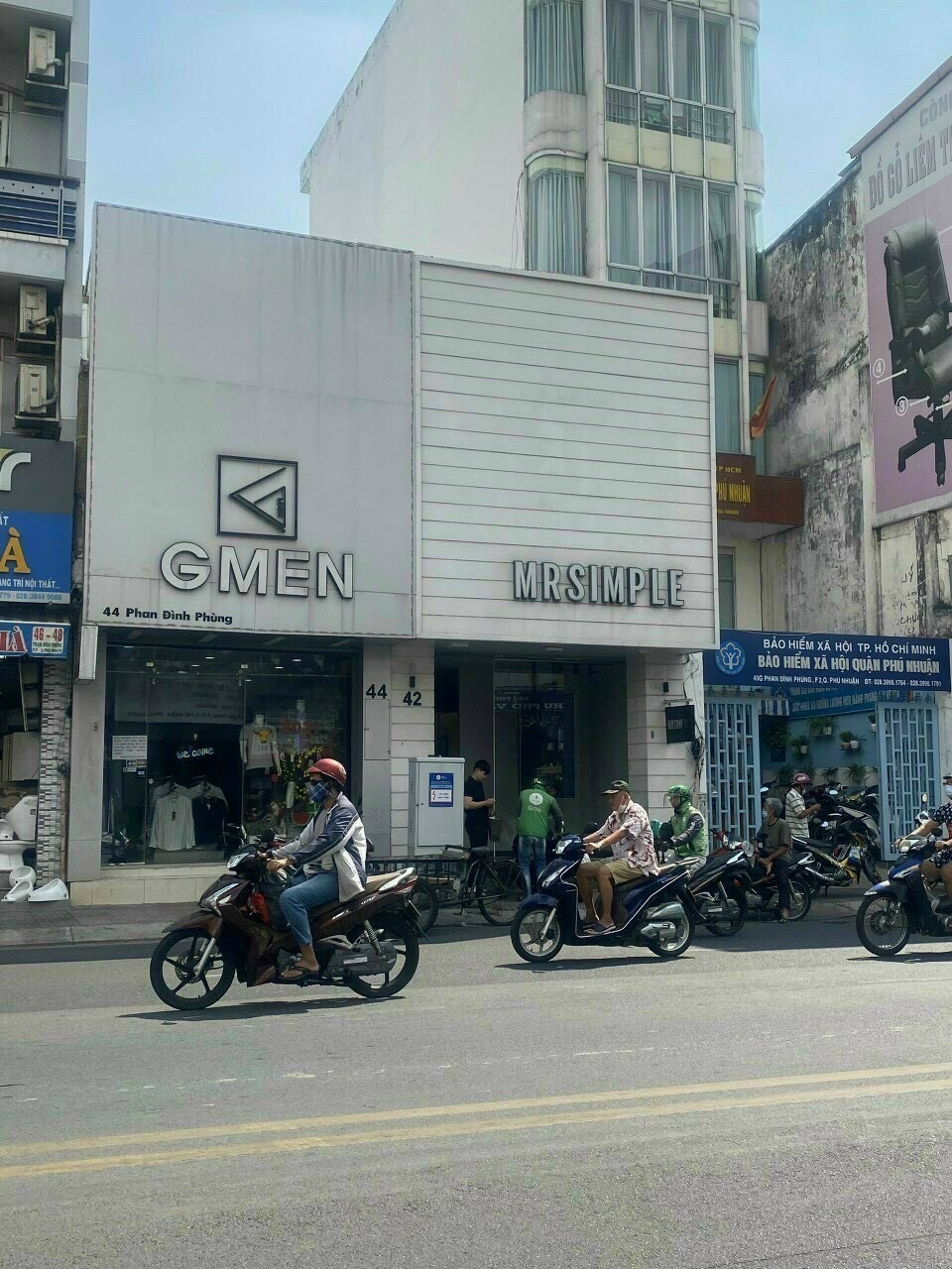 Bán gấp nhà 2 mặt tiền đường Phan Văn Trị - Nguyên Hồng, Bình Thạnh 5x25m