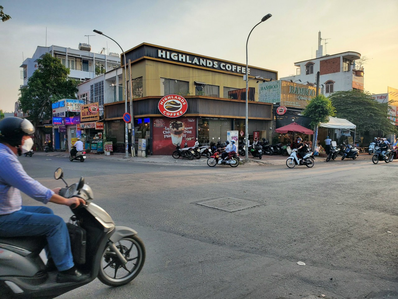 CẦN BÁN NHÀ Quận 2 Thảo Điền, Hồ Chí Minh