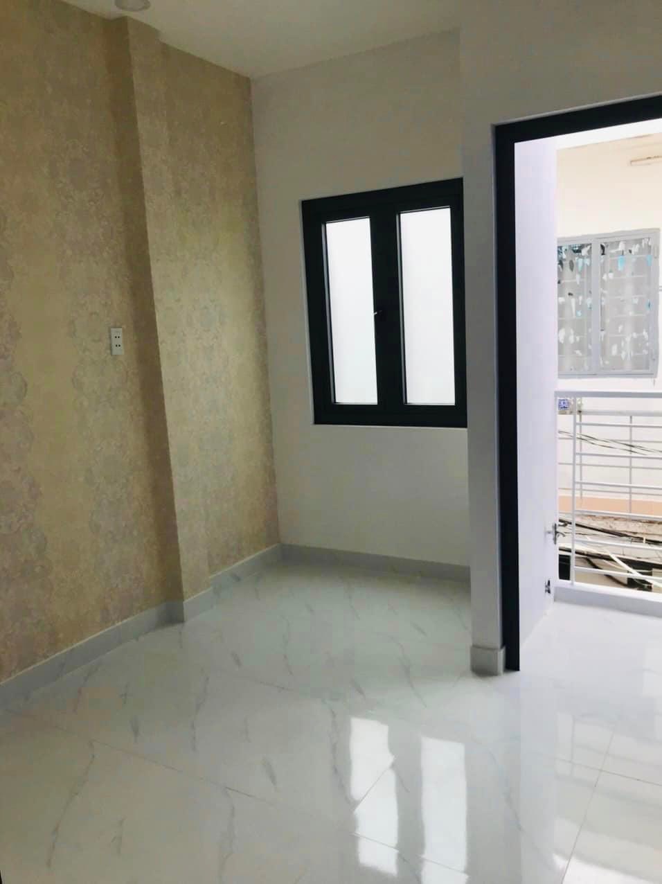 BÁN NHÀ QUẬN 7 CHỈ 2.1 TỶ SÁT LOTTE MART