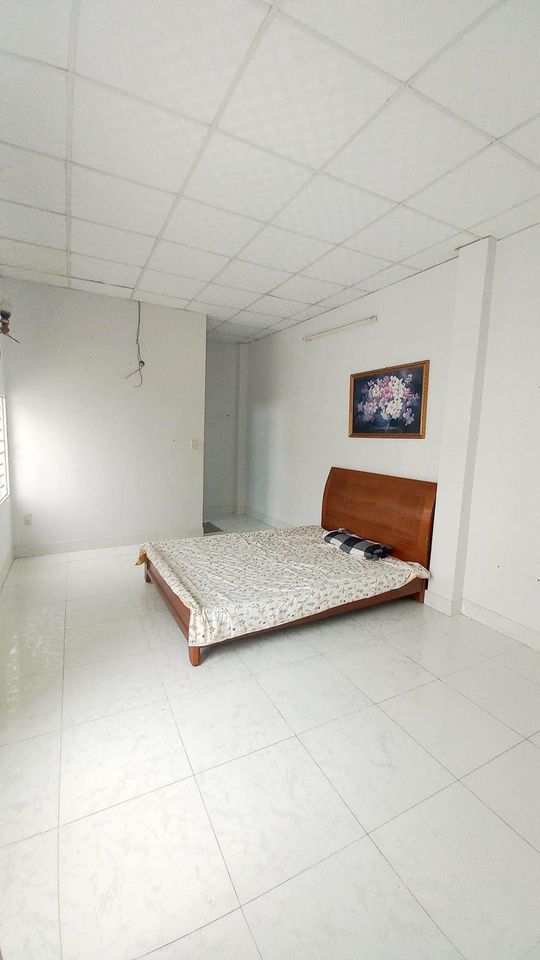 Nhà 3 Tầng HXH Thông Kiều Đàm Giá Chỉ 7,55Tỷ Trung Tâm Quận 7