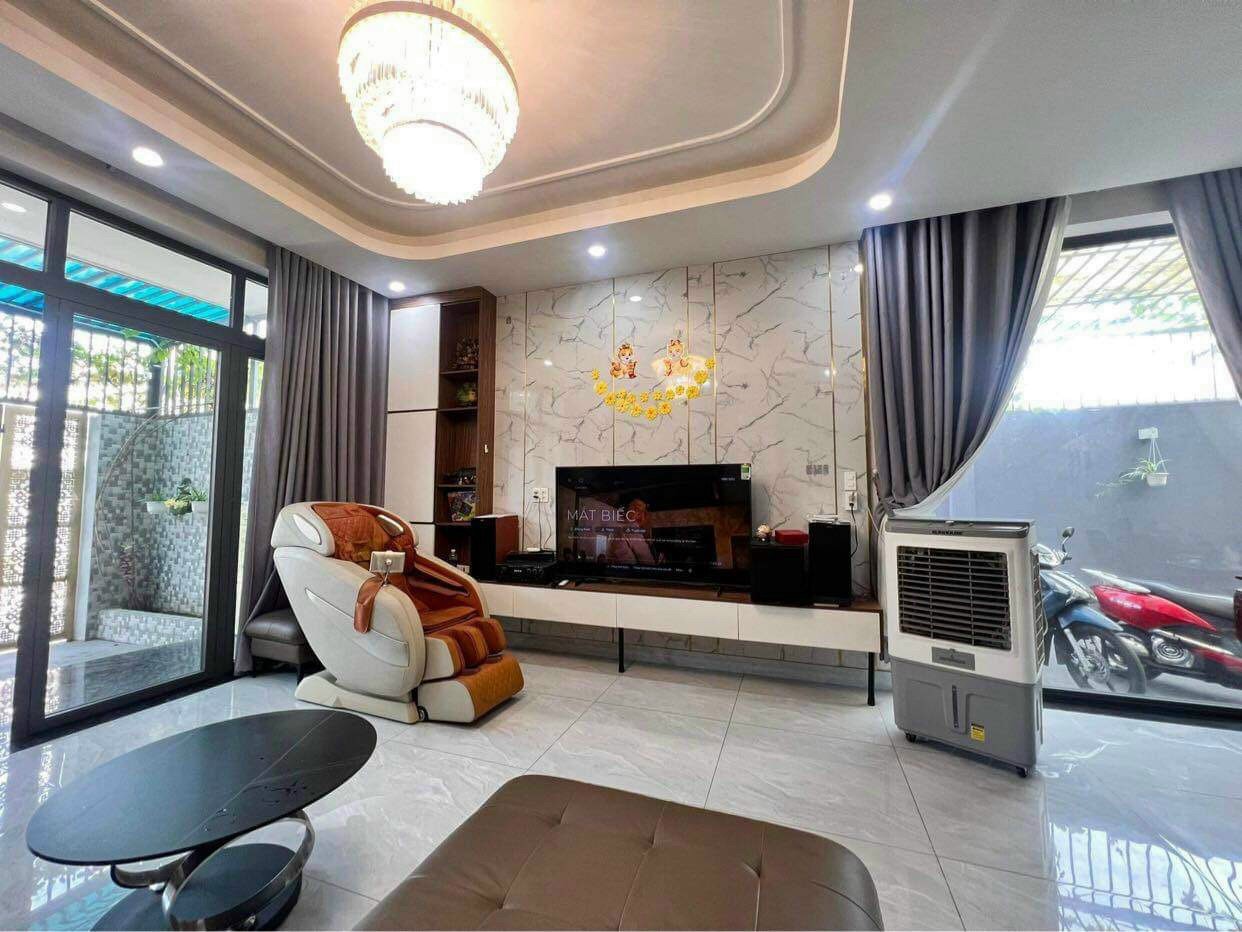 Bán Nhà 4 Lầu Mặt Tiền Đường 28 - Hiệp Bình Chánh - Thành Phố Thủ Đức