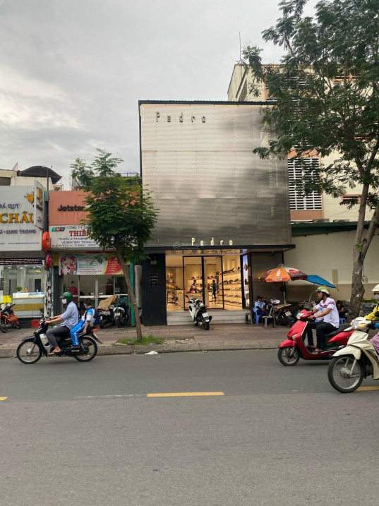 Bán nhà mặt tiền Nguyễn Cư Trinh đối diện KS 5* Pullman - Cách Chợ Bến Thành 500m (7x20)m NH 44 tỷ