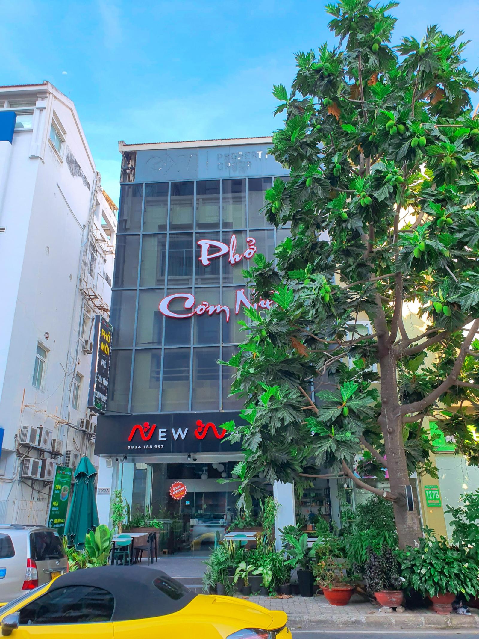 Bán nhà phố kinh doanh mặt tiền đường Nguyễn Cao con đường đẹp nhất Phú Mỹ Hưng, Q7, giá rẻ 55 tỷ