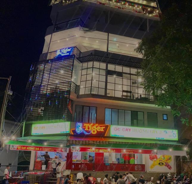Nhà hot ra đi trong tuần! Căn góc 2 MT Trường Sa, Quận 3 bề ngang 11m, H6L, HĐT: 80tr/th, chỉ 21.7 tỷ
