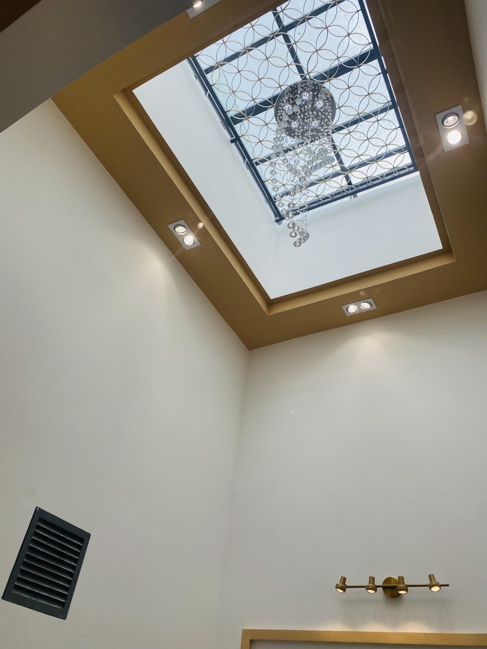Bán Căn Nhà Đẹp - Full Nội Thất - HXH Lê Văn Sỹ - 4x15m 
