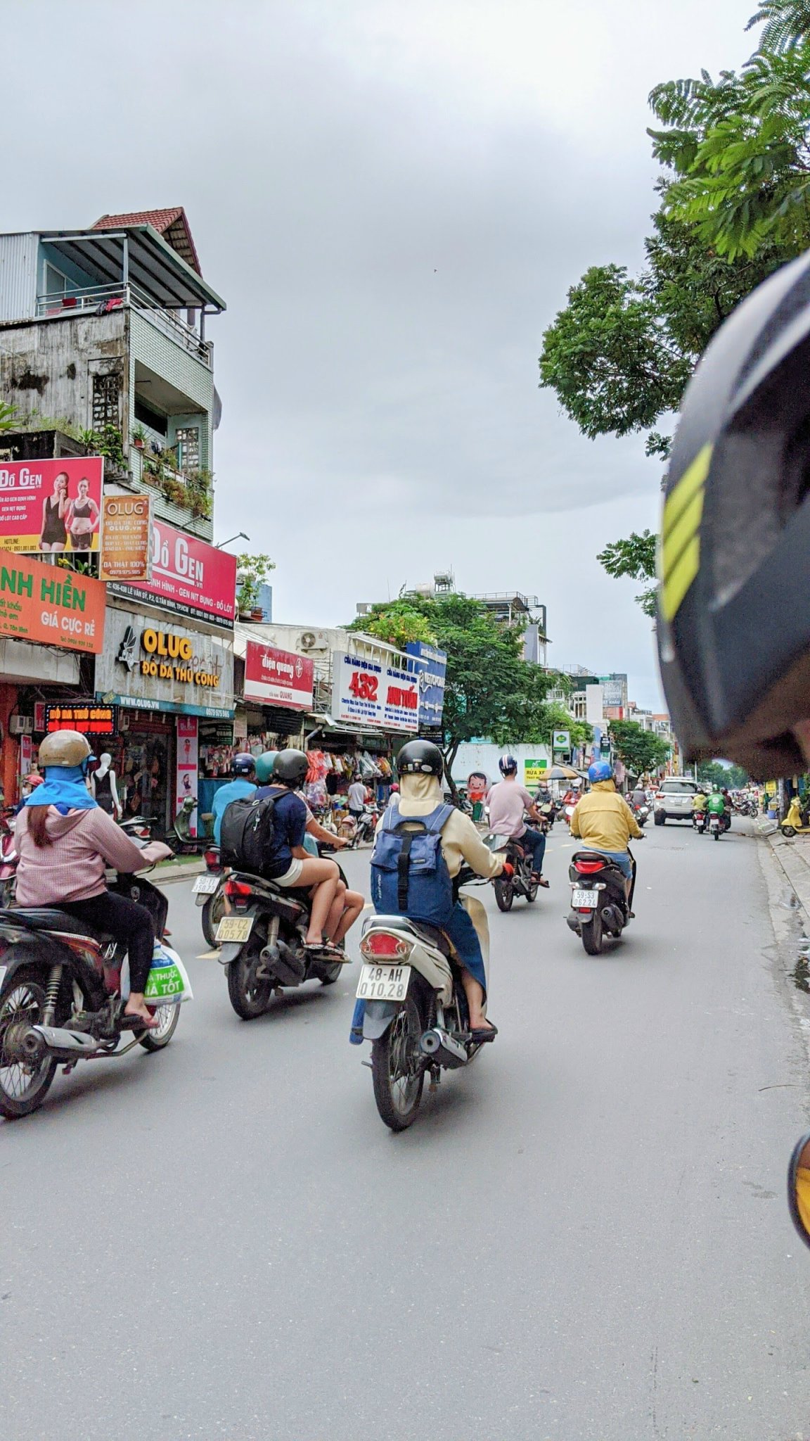 Ngộp! Bán nhà MT Lê Văn Sỹ, Q. Phú Nhuận, DT 8 x 16m 3 tầng HĐT 130tr/tháng giá còn 33 tỷ