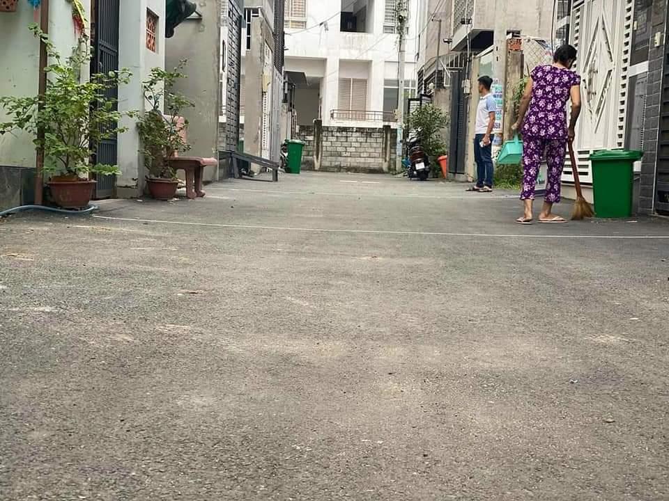 Nhà mới ở ngay, O tô 7 chỗ đỗ cửa 58m Đường 22 Linh Đông Hạ 500 triệu
