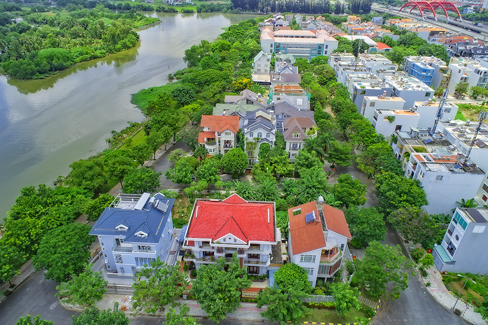Bán biệt thự đẹp KDC Ven Sông -p.Tân Phong Quận 7 căn góc 2 mặt tiền nhìn trực diện sông ,công viên rất đẹp