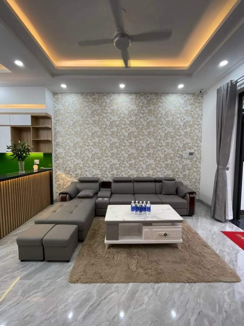 Bán nhà căn góc HXH trần bình trọng, P.4, Q.5, DT: 5.6x17m  2 lầu ST. Giá: 16.5 tỷ TL