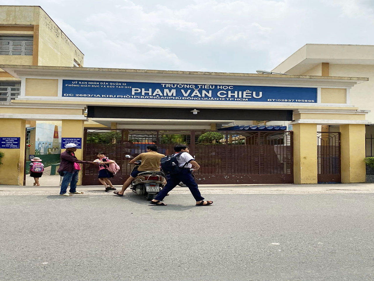 CHỈ 20 TRIỆU/M2, AN PHÚ ĐÔNG QUẬN 12, GẦN 300M2, NGANG 7M HIẾM, TẶNG DÃY 14 PHÒNG TRỌ MỚI, DÒNG