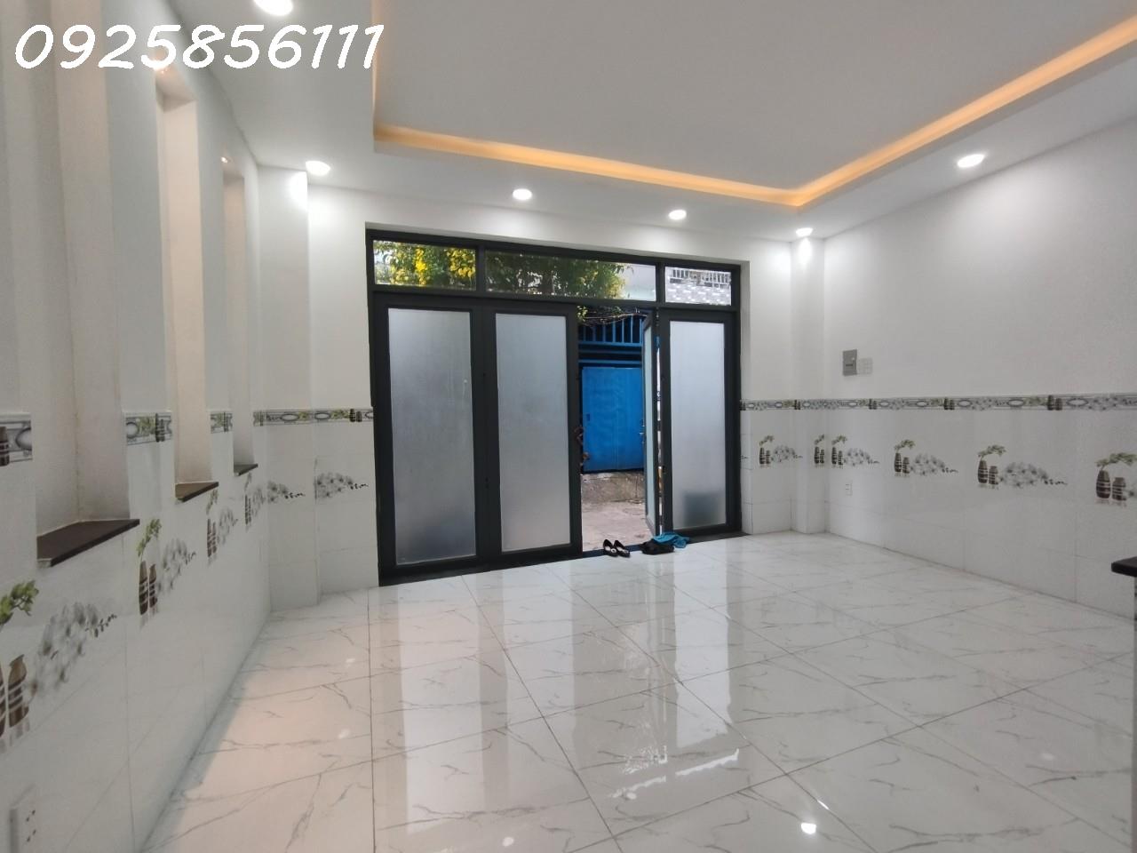 Chủ Gấp bán nhà mới ở ngày  Đường 8m xe tải - DT  27m trệt lầu DTS 54m TL Sâu