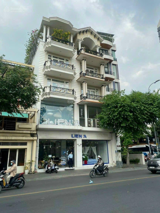 Bán nhà siêu vị trí mặt tiền Nguyễn Duy Dương - DT: 8.5 x 28m. 5 tầng - giá bán: 39 tỷ TL-LH Tùng 0773748539