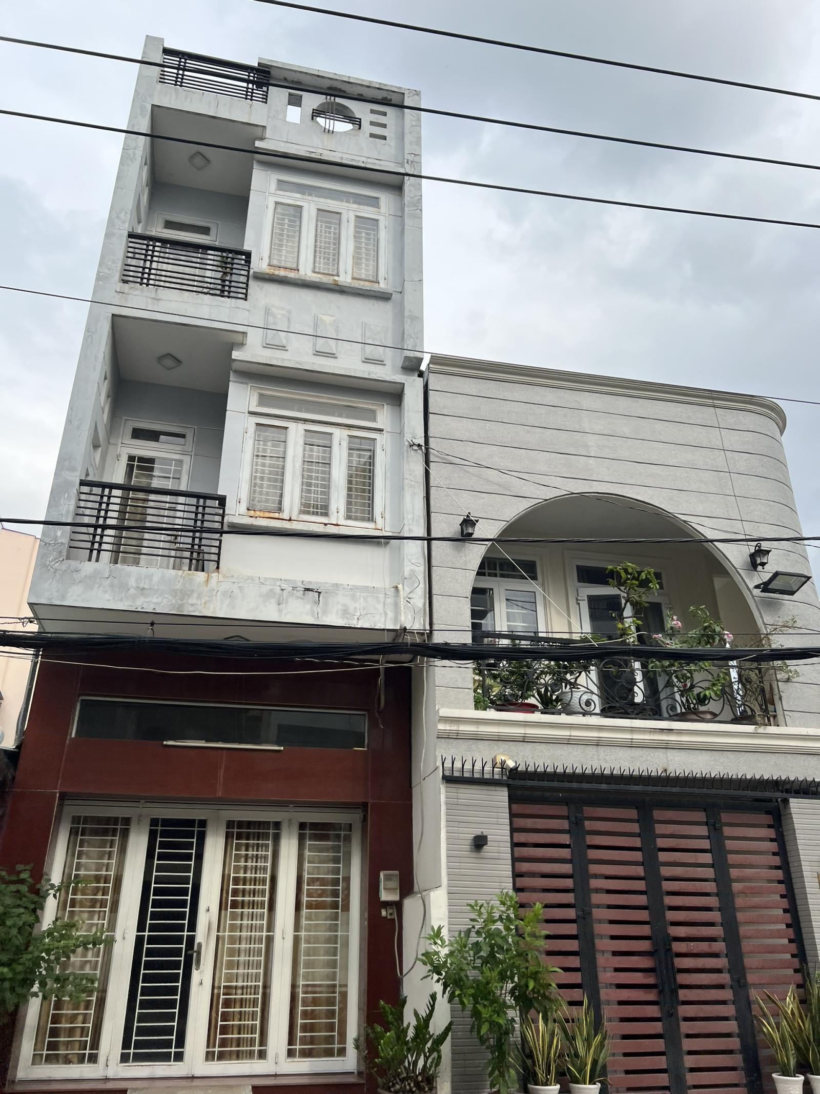 Bán nhà đường Dương Quảng Hàm, Phường 5, Gò Vấp, Tp.HCM diện tích 64m2, trệt 3 lầu giá 8,8 Tỷ