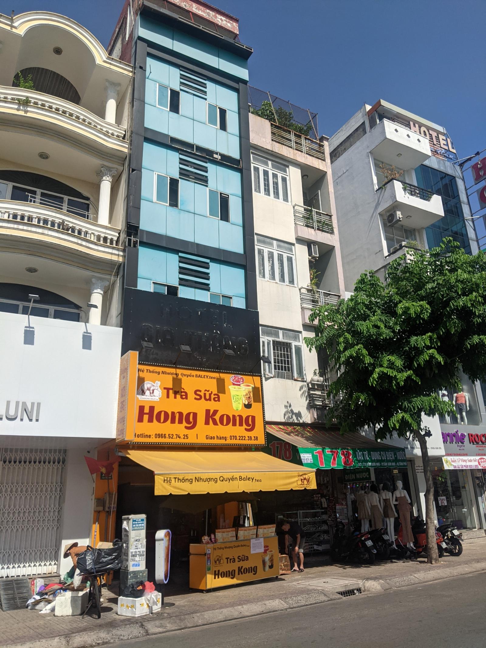 Bán mặt tiền đường Đồng Xoài, khu K300, nhà đẹp, giá ngon, 4mx20m, 3 lầu, giá chỉ 14.5 tỷ