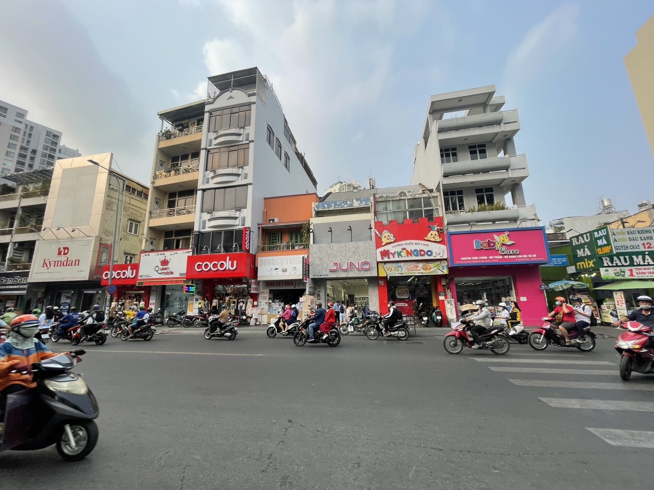 Bán nhà mặt tiền đường Võ Văn Tần P5 Quận 3 - DT 5,4x15 - 4 Tầng - HĐT 120 triệu - 36 TỶ 