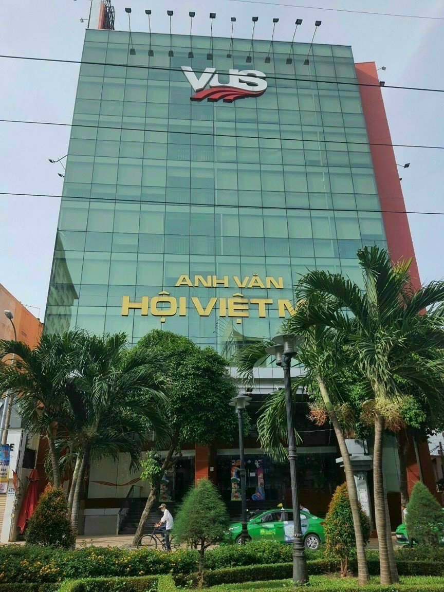 Chính chủ kẹt tiền bán gấp mặt tiền Nguyễn Minh Khai-Cao Thắng, 14x20 m, kết cấu 5 tầng giá 140 tỷ