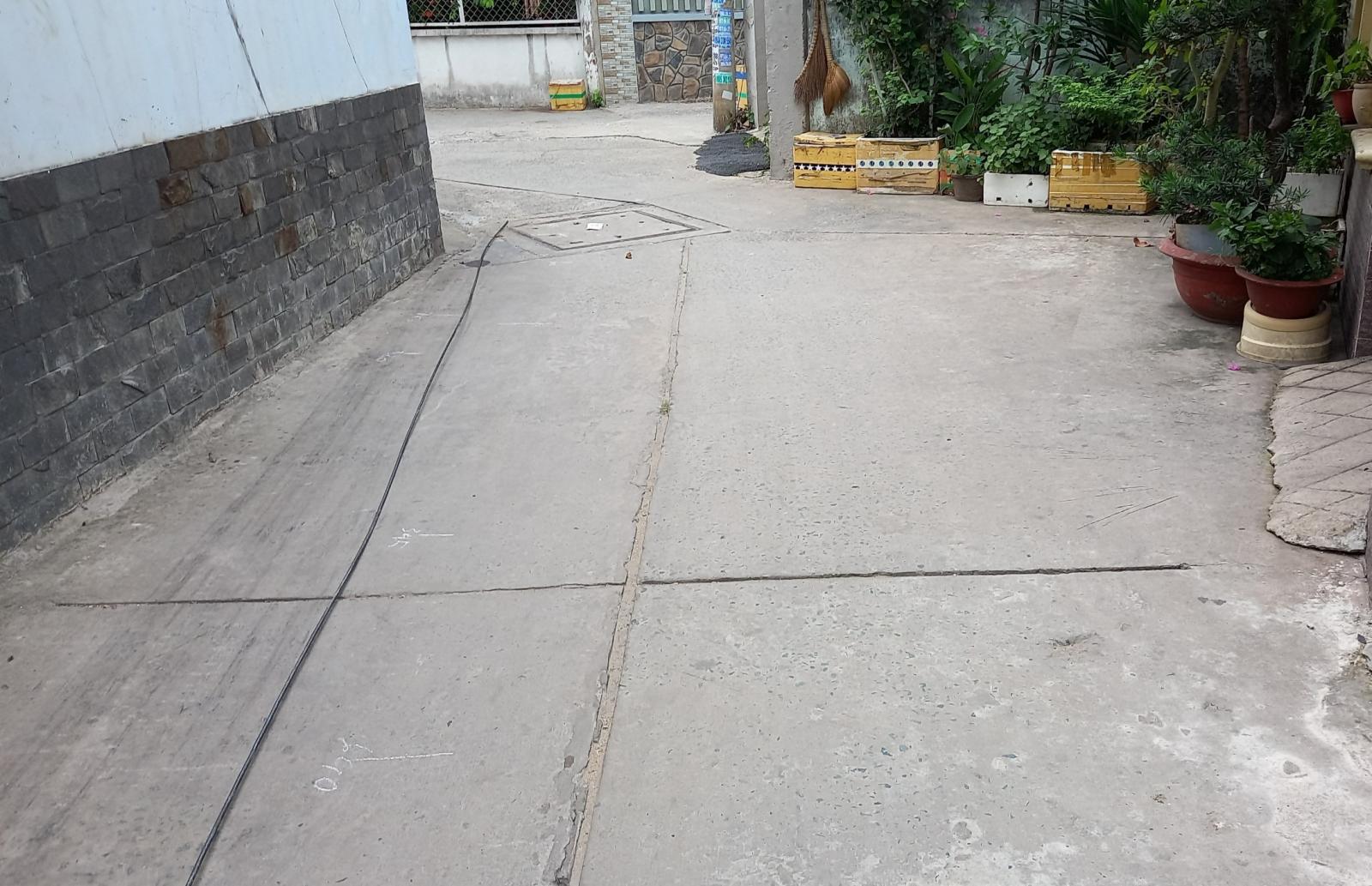 Bán Nhà 35m2, siêu rẻ, Hẻm Nguyễn Thị Định - Trung tâm Q2
