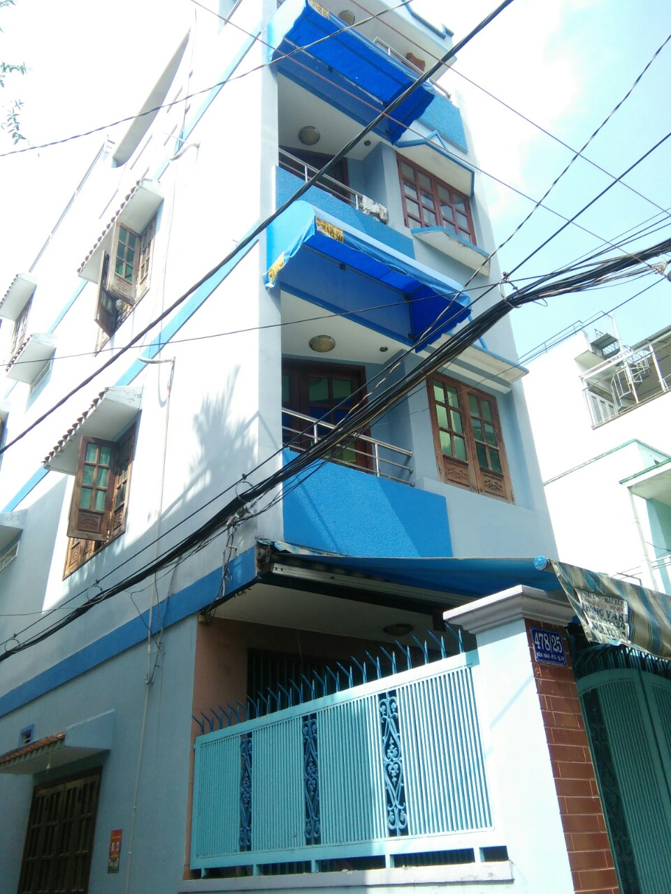Bán nhà mặt tiền đường CX Đồng Tiến Quận 10;40m2 2 lầu;4x11m
