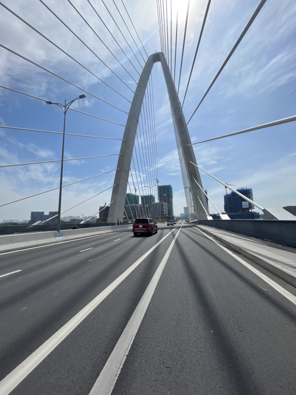 Bán nhà MT đường Số 2 Cư Xá Đô Thành P4 Q3,DT:4x20 xây hầm 4 lầu HDT 70TR GIÁ CHỈ 20 TỶ