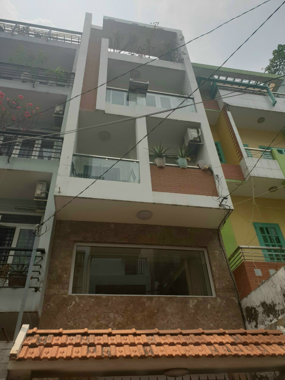 Bán nhà mặt tiền Nguyễn Đình Chiểu, P5, Q3. Nhà 4 tầng có HĐT 60 tr/th. Giá chỉ 28,5 tỷ TL