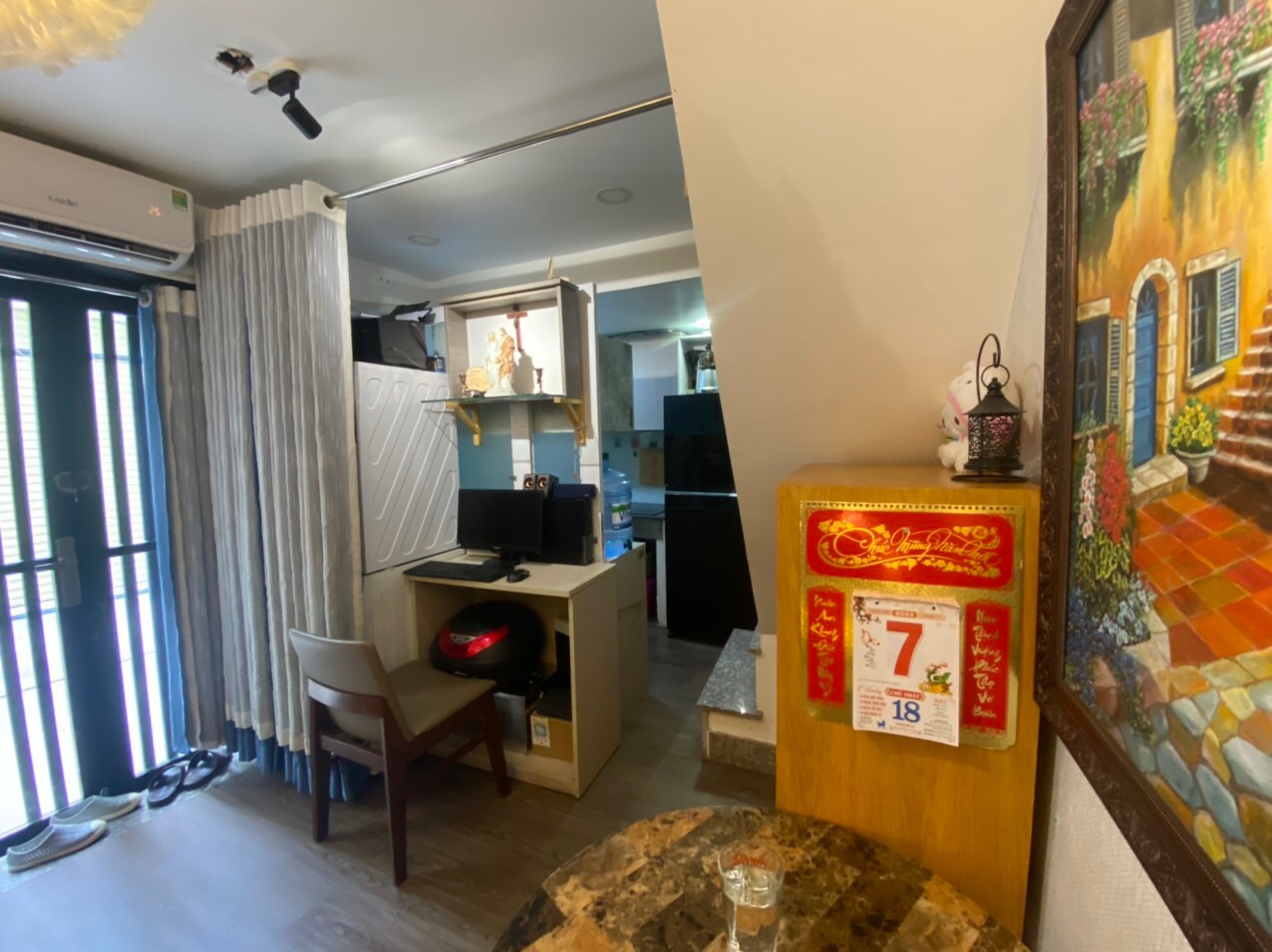 Bán nhà HXH Cống Quỳnh , Phường Nguyễn Cư Trinh, Quận 1 Hiếm, trung tâm quận 1. P. Nguyễn Cư Trinh., DT 14,55m2