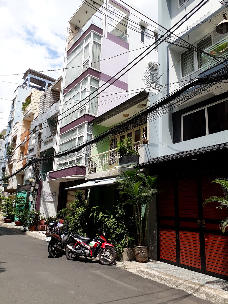 Nhà mới đẹp FULL NỘI THẤT CAO CẤP khu VIP Bình Phú 1 Quận 6