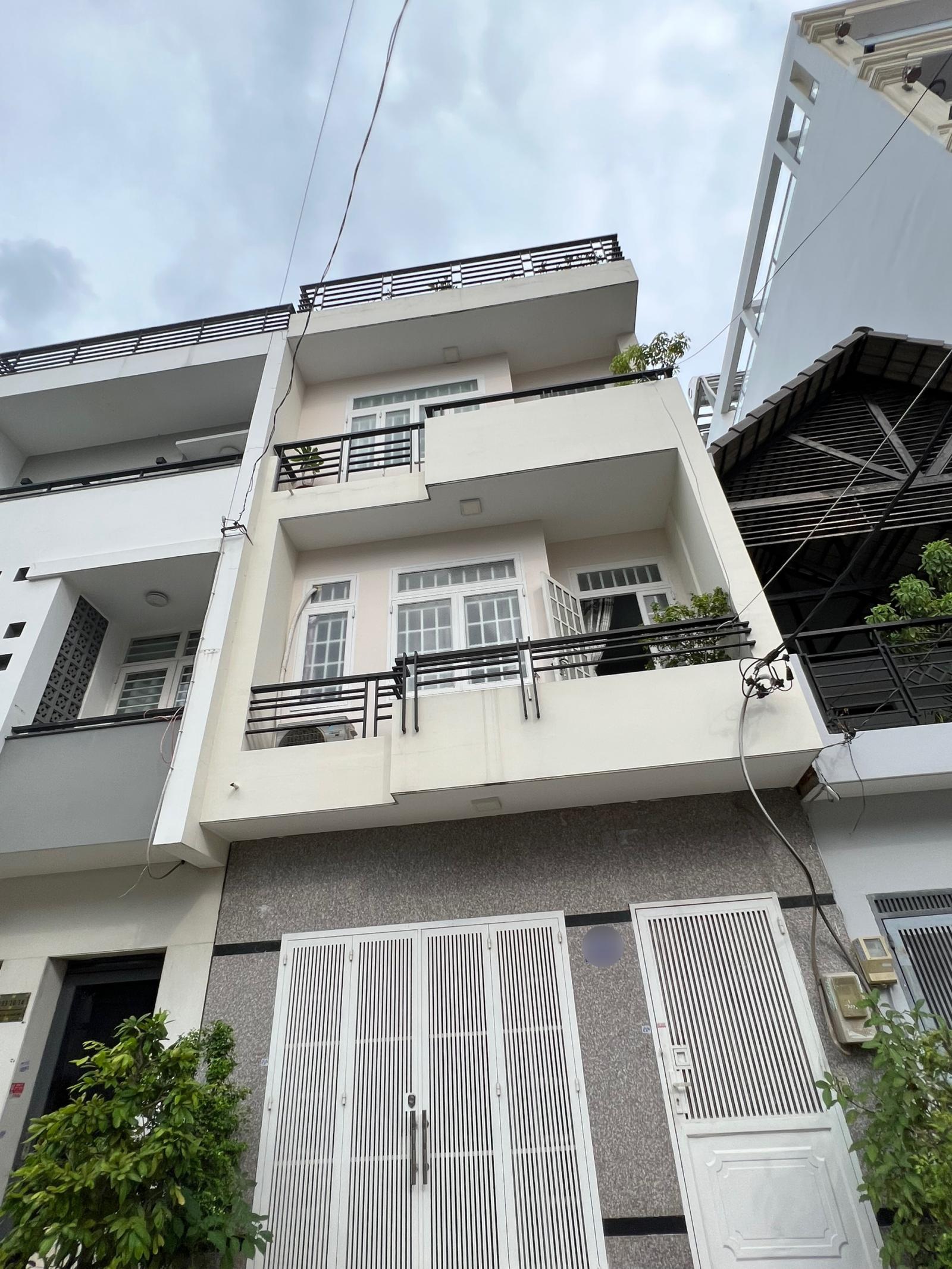 Bán gấp căn nhà 2 tầng ngay đường Phạm Huy Thông, Phường 7, Gò Vấp diện tích 68m2  giá 8.3 Tỷ