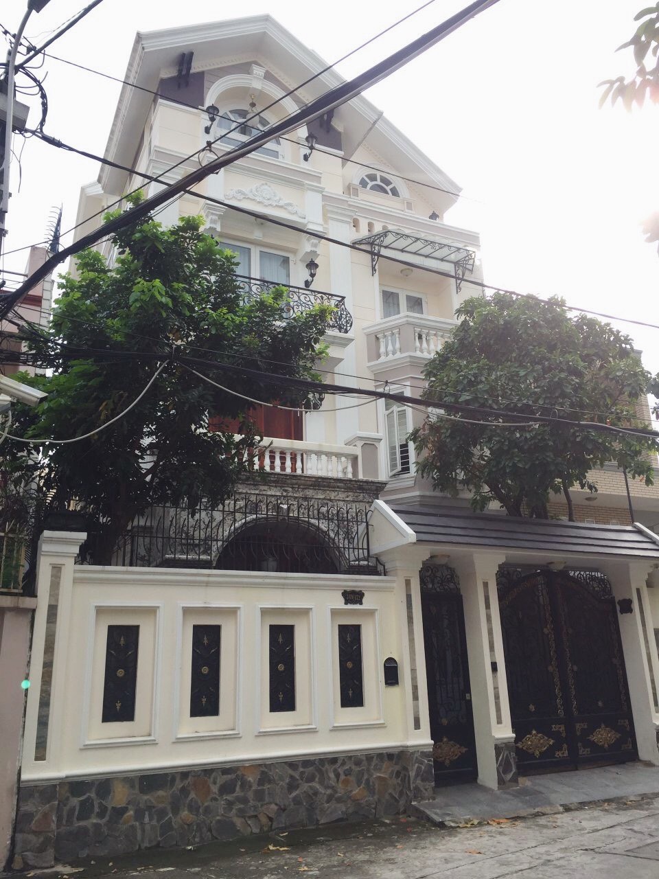 Bán nhà 9m x 21m mặt tiền Nguyễn Đình Chính, Phú Nhuận, giá 39 tỷ