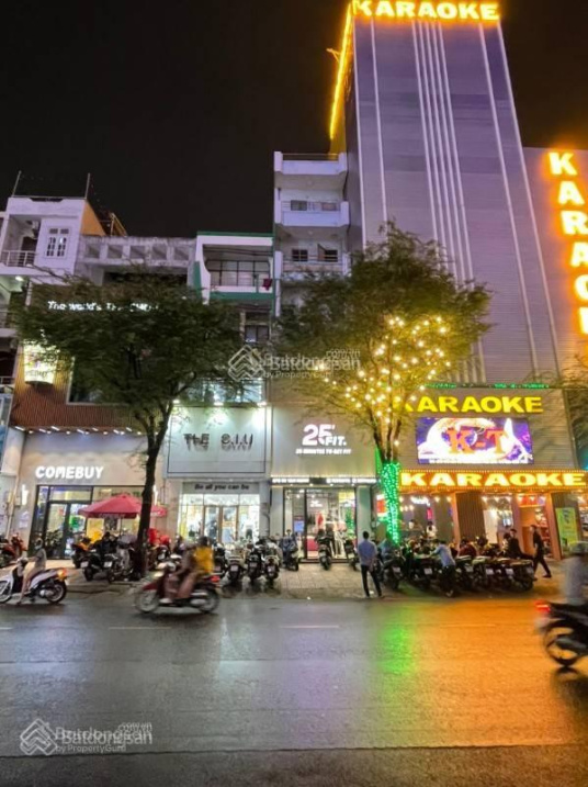 Gấp bán nhà MT Nguyễn Hồng Đào, Tân Bình,4.6x16m  giá giảm cực sâu chỉ còn 11.6 tỷ