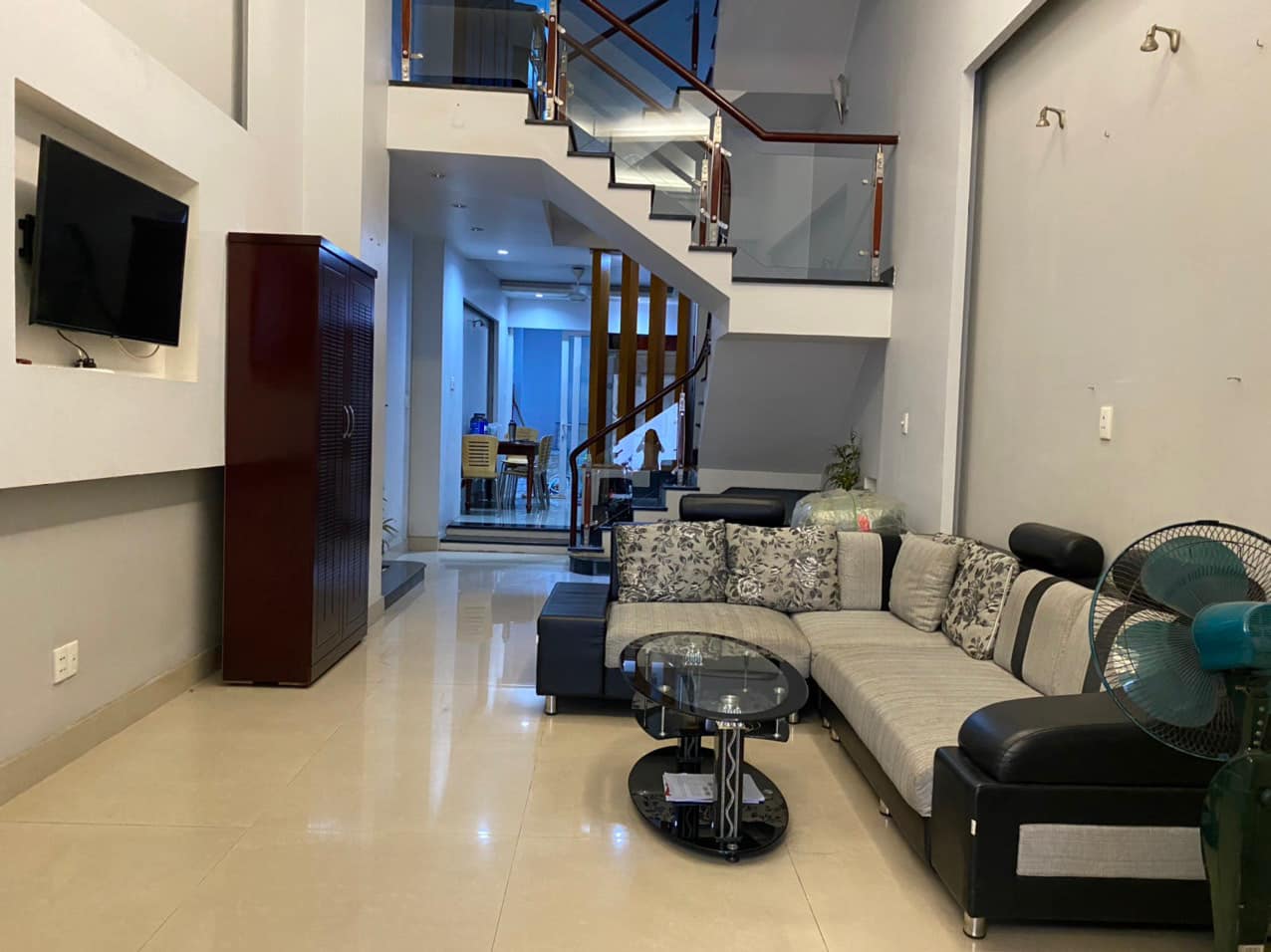 Bán Nhà Quận 8 Đường Dương Bá Trạc, 5 Tầng, Gần Quận 1, DT 4x16m, Nhỉnh 7 Tỷ.