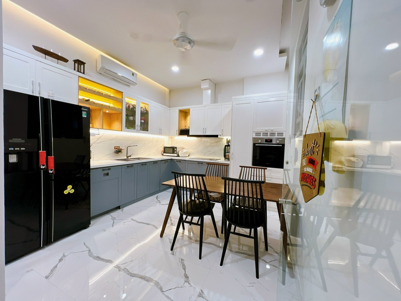 BÁN NHÀ GÓC 2 MẶT TIỀN HẺM 464 HÒA HẢO 43M2, 4 TẦNG NHÀ MỚI GIÁ 11,7 TỶ THƯƠNG LƯỢNG