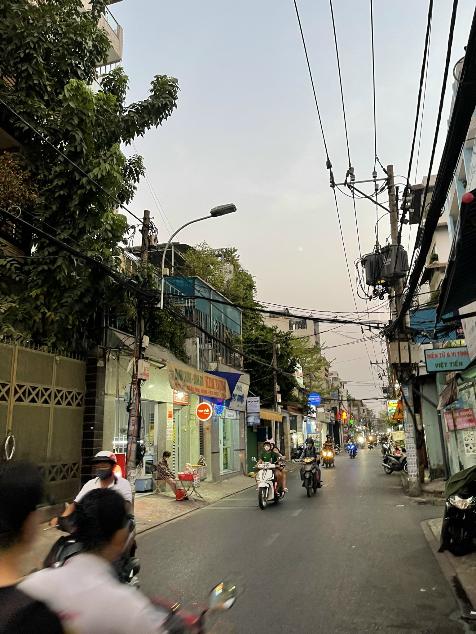 BÁN GẤP NHÀ MẶT TIỀN TRẦN MAI NINH 5X23M, 5 TÀNG GIÁ TỐT CHỈ CÒN 16 TỶ