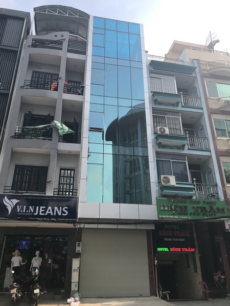 Bán nhà MT Tân Hàng-Tản Đà P.10, Q.5, DT: 4x17.5m 4 lầu ST, giá: 20 tỷ TL