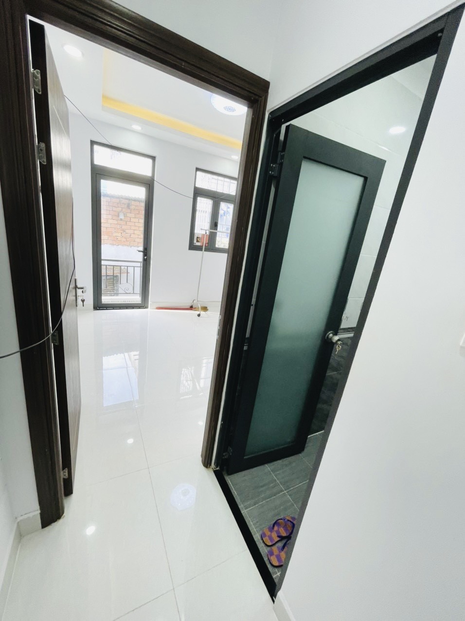 Nhà mới HXH Quận 8 - Giáp Q1 Q5 - 43m2 – nhỉnh 3 TỶ