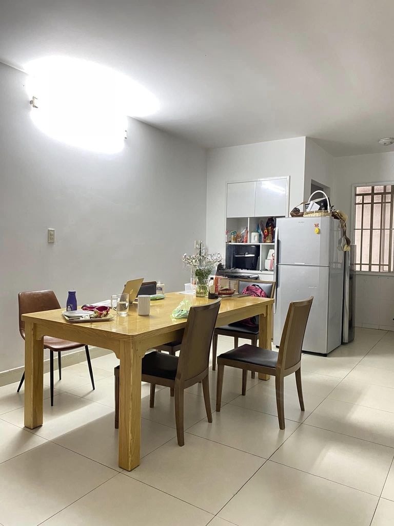 Bán Nhà Đẹp Đối Diện Vincom- 60m2-4x15- Quang Trung P10 Gv- Nhỉnh 4 tỷ