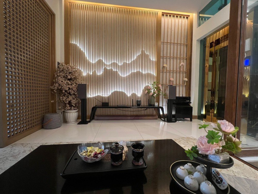 Hot bán nhà mặt tiền K300, P12, Tân Bình. Nhà mới ở ngay 3 lầu giá 14.3 tỷ